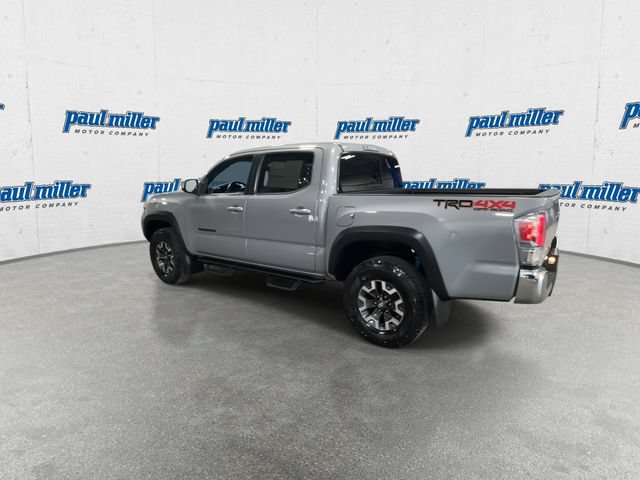 Used 2021 Toyota Tacoma TRD Off-Road w/ Blackout Package (TMS) AWD/4WD image 8