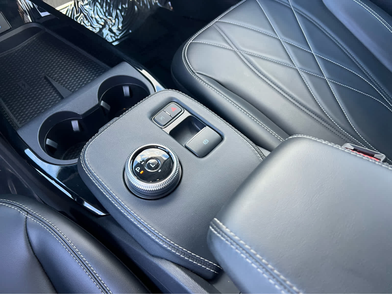 Certified 2023 Ford Mustang Mach-E Select AWD/4WD image 33