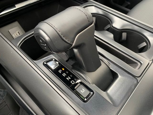 Certified 2025 Ford F150 Lariat image 27