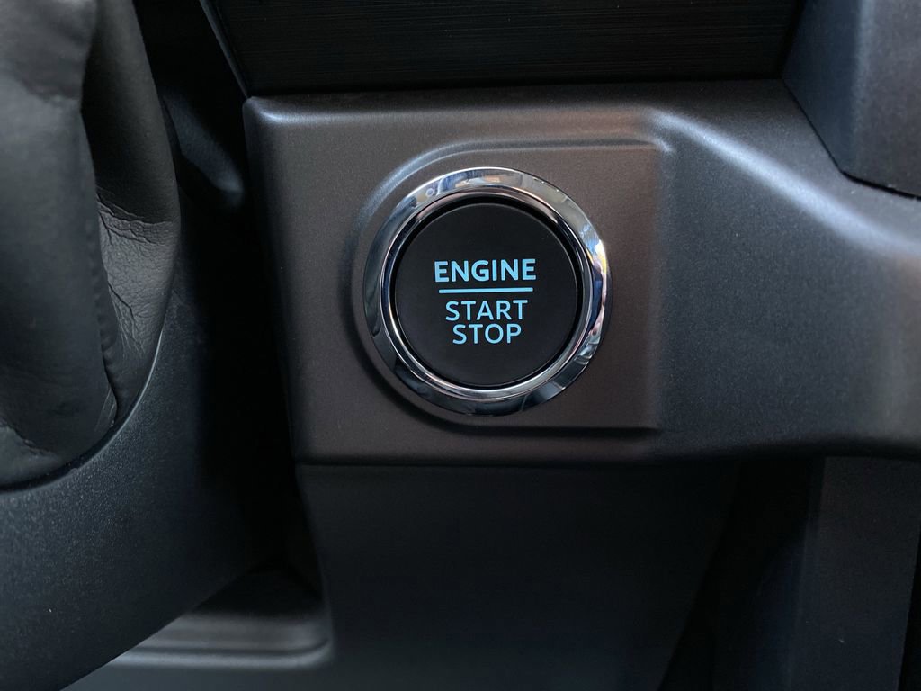 Certified 2025 Ford F150 XLT w/ Equipment Group 302A MID image 39