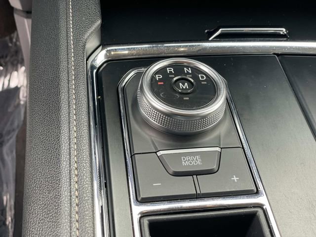 Certified 2022 Ford Expedition XLT RWD image 18