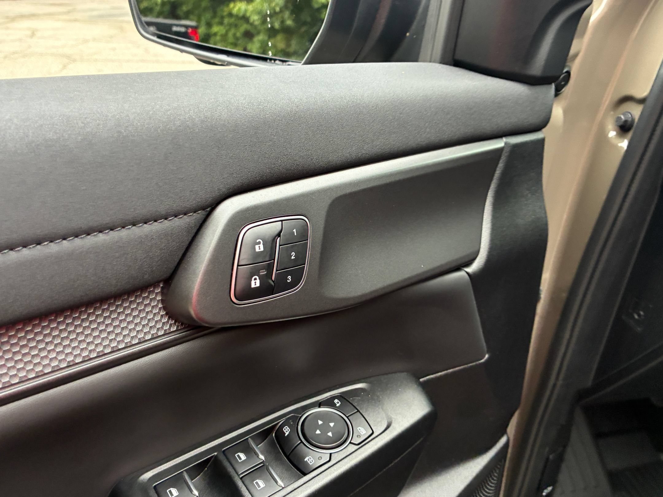 Certified 2025 Ford Ranger Raptor AWD/4WD image 13