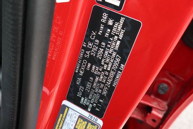 Used 2024 Kia Forte LXS FWD image 32