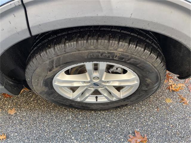 Certified 2020 Ford Explorer XLT w/ Equipment Group 202A image 11