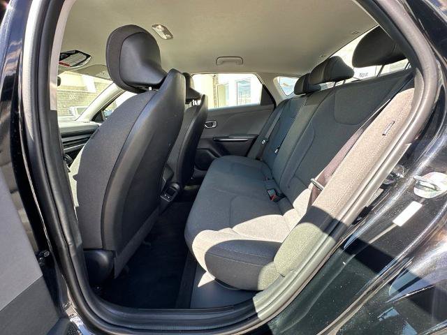 Used 2025 Kia K4 FWD image 25
