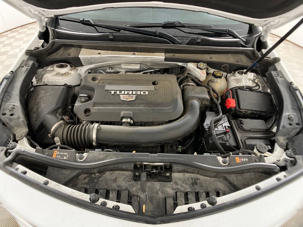 Used 2020 Cadillac XT4 Premium Luxury image 31