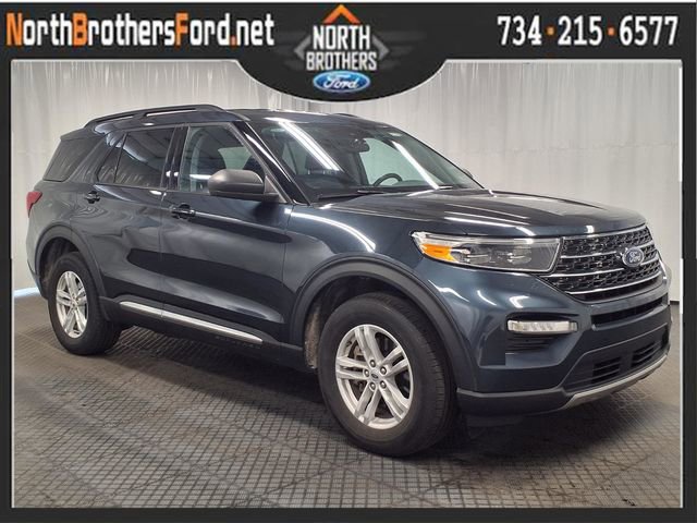 Certified 2023 Ford Explorer XLT w/ Equipment Group 202A