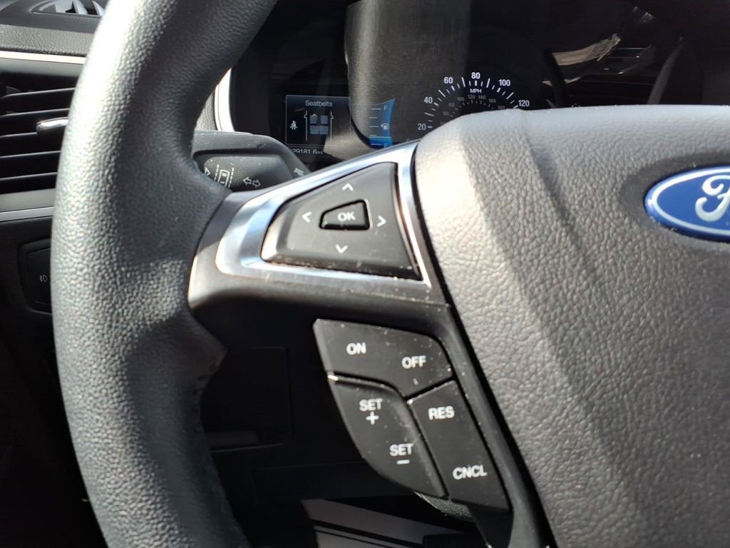 Certified 2023 Ford Edge SEL w/ Convenience Package AWD/4WD image 16