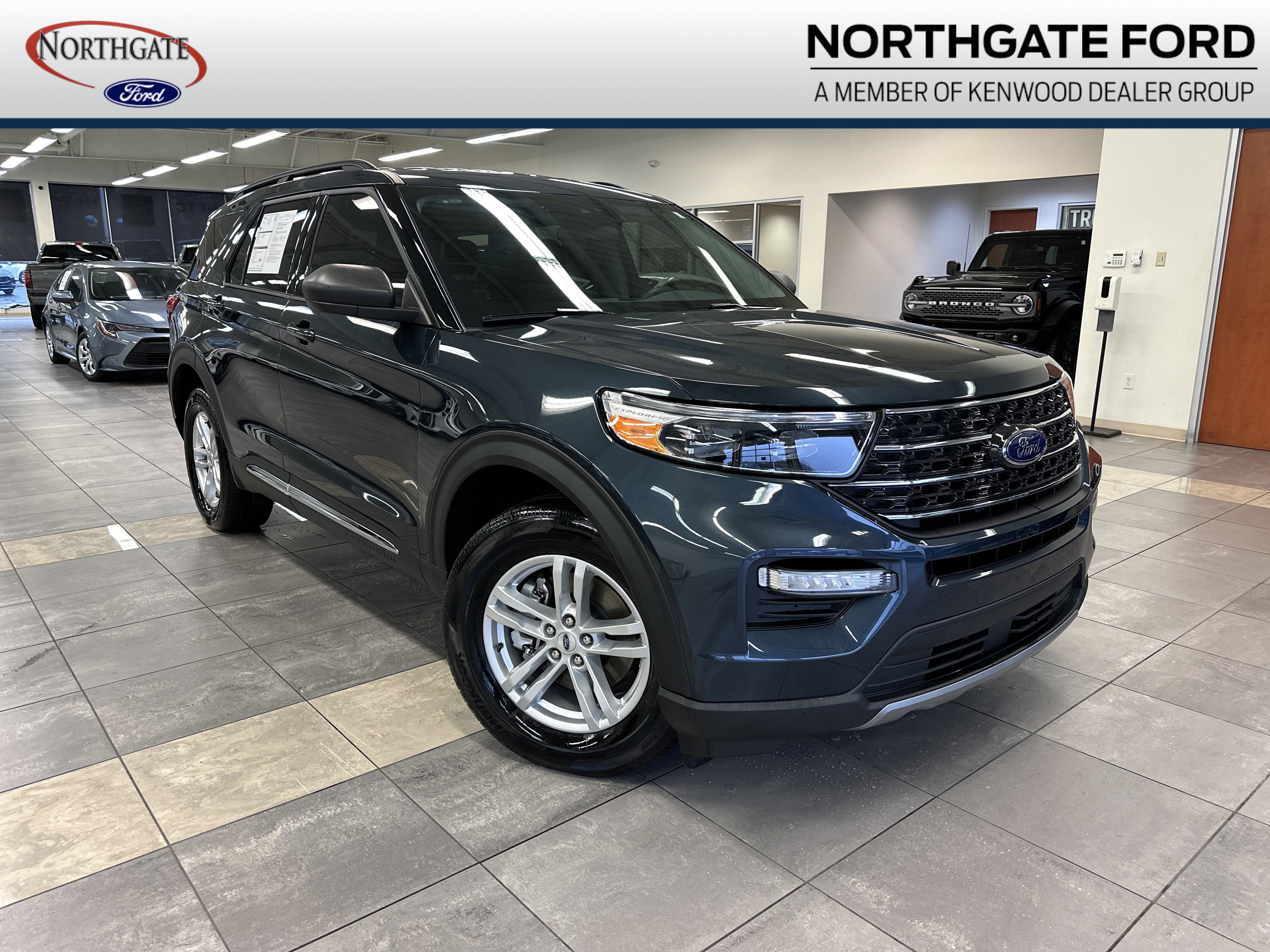 Certified 2023 Ford Explorer XLT w/ Equipment Group 202A