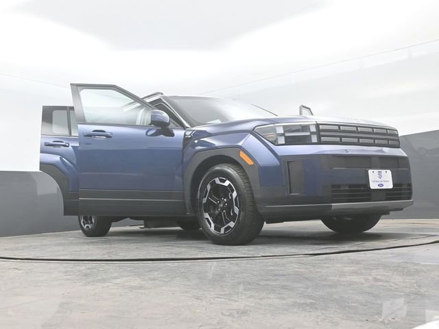 Used 2025 Hyundai Santa Fe SEL AWD/4WD image 28
