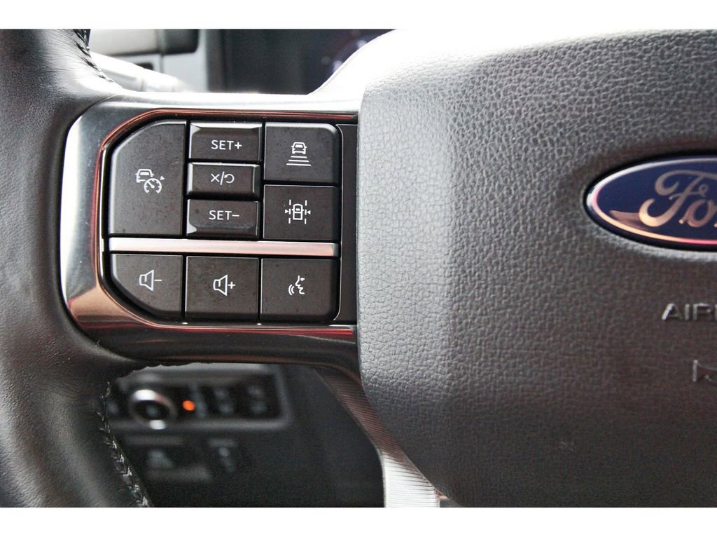 Certified 2025 Ford F150 Platinum w/ Equipment Group 702A High AWD/4WD image 17