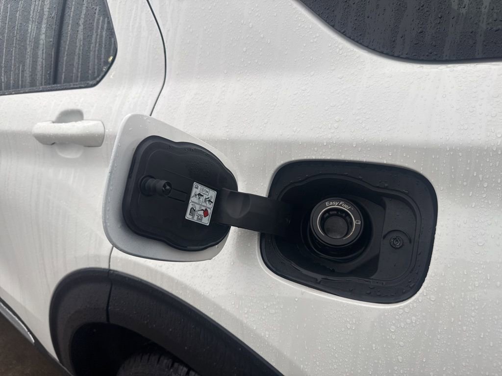 Certified 2023 Ford Explorer XLT w/ Equipment Group 202A image 18