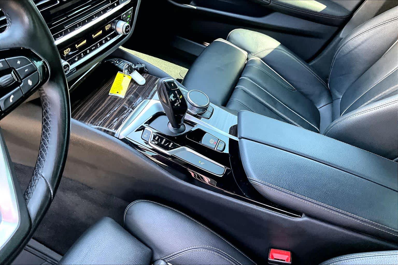 Used 2019 BMW 530i RWD image 17