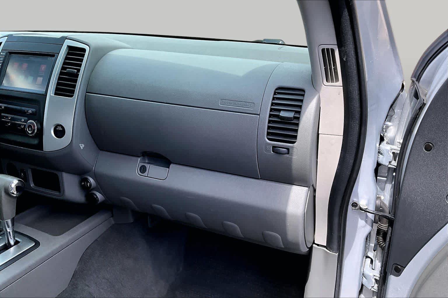 Used 2019 Nissan Frontier SV RWD image 19