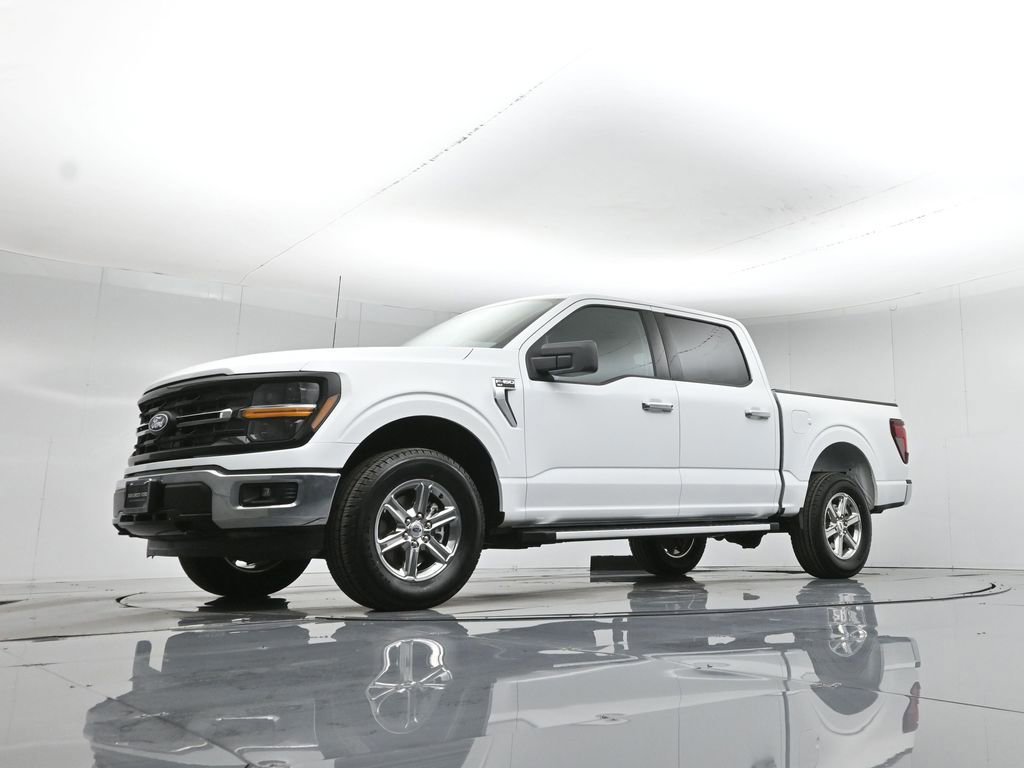 Certified 2025 Ford F150 XLT w/ Equipment Group 301A Standard image 26