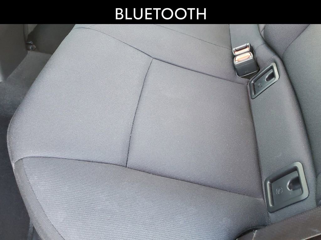 Used 2021 Toyota Corolla LE image 11