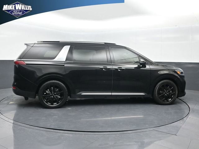 Used 2022 Kia Carnival SX image 16