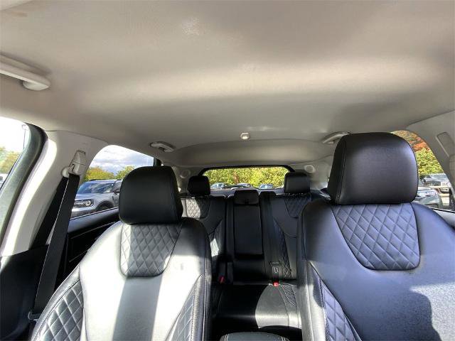 Certified 2024 Ford Edge Titanium image 12