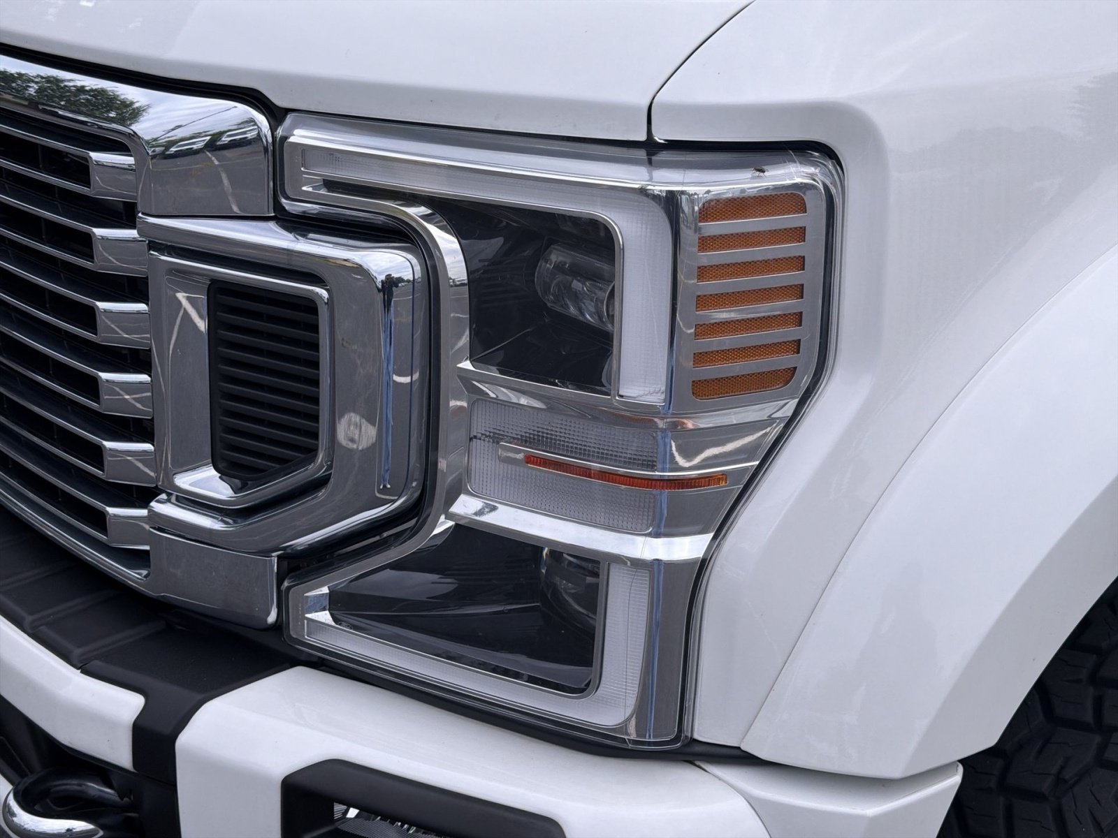 Certified 2022 Ford F450 Platinum w/ FX4 Off-Road Package AWD/4WD image 13