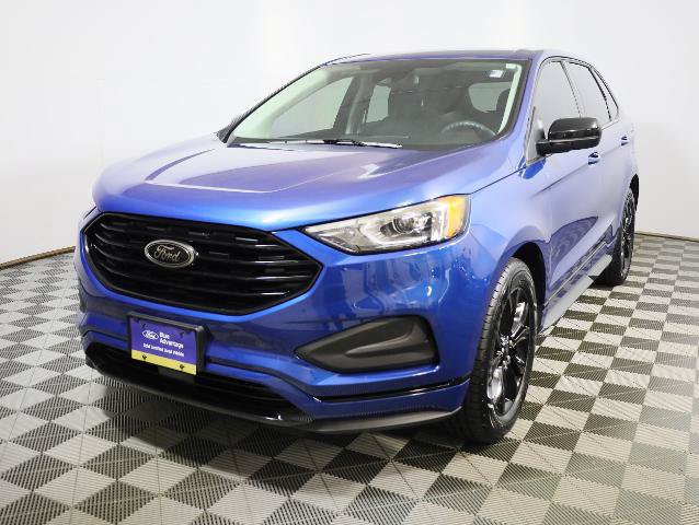 Certified 2024 Ford Edge SE w/ Black Appearance Package AWD/4WD image 3