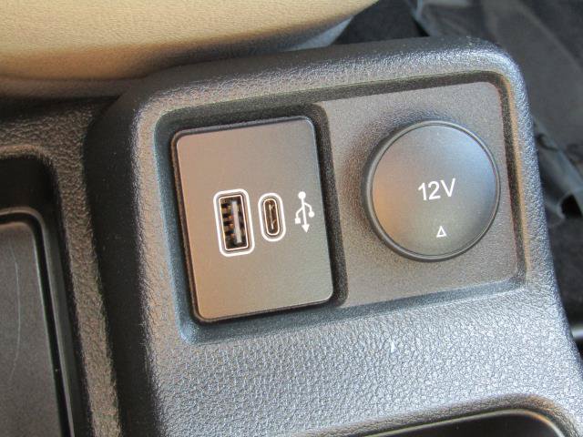 Certified 2023 Ford Transit Connect XLT FWD image 26