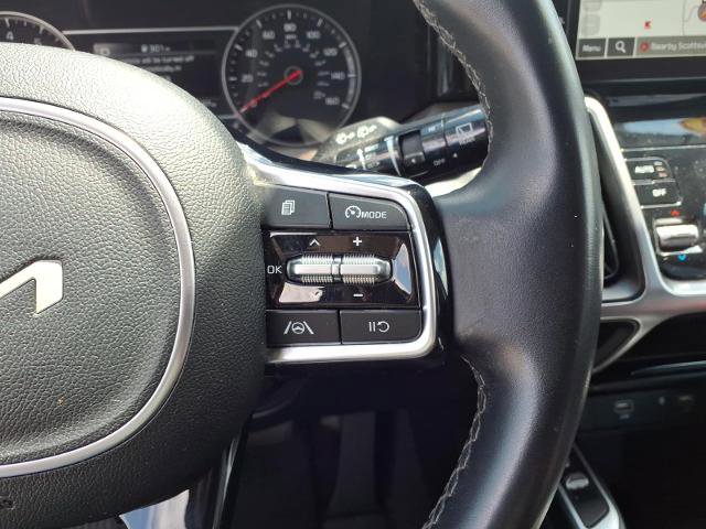 Used 2023 Kia Sorento S w/ Panoramic Sunroof Package AWD/4WD image 9