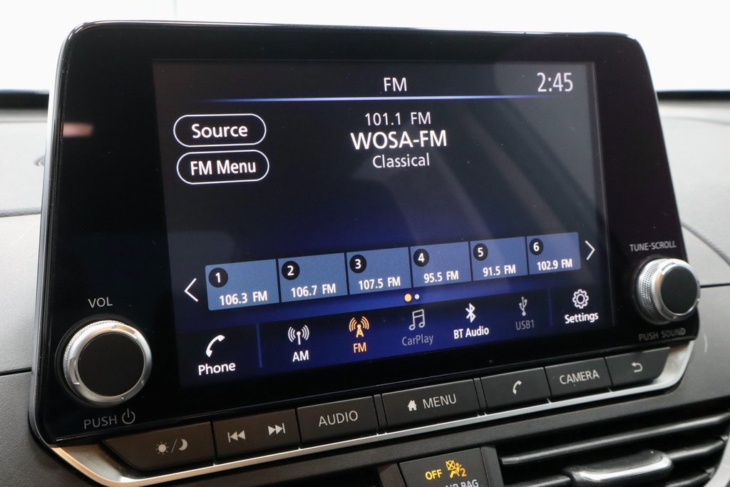 Used 2024 Nissan Altima 2.5 SV image 10