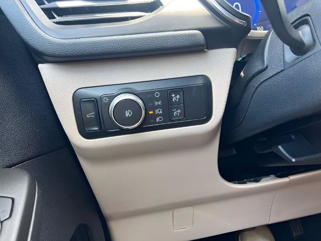 Certified 2020 Ford Escape Titanium AWD/4WD image 27