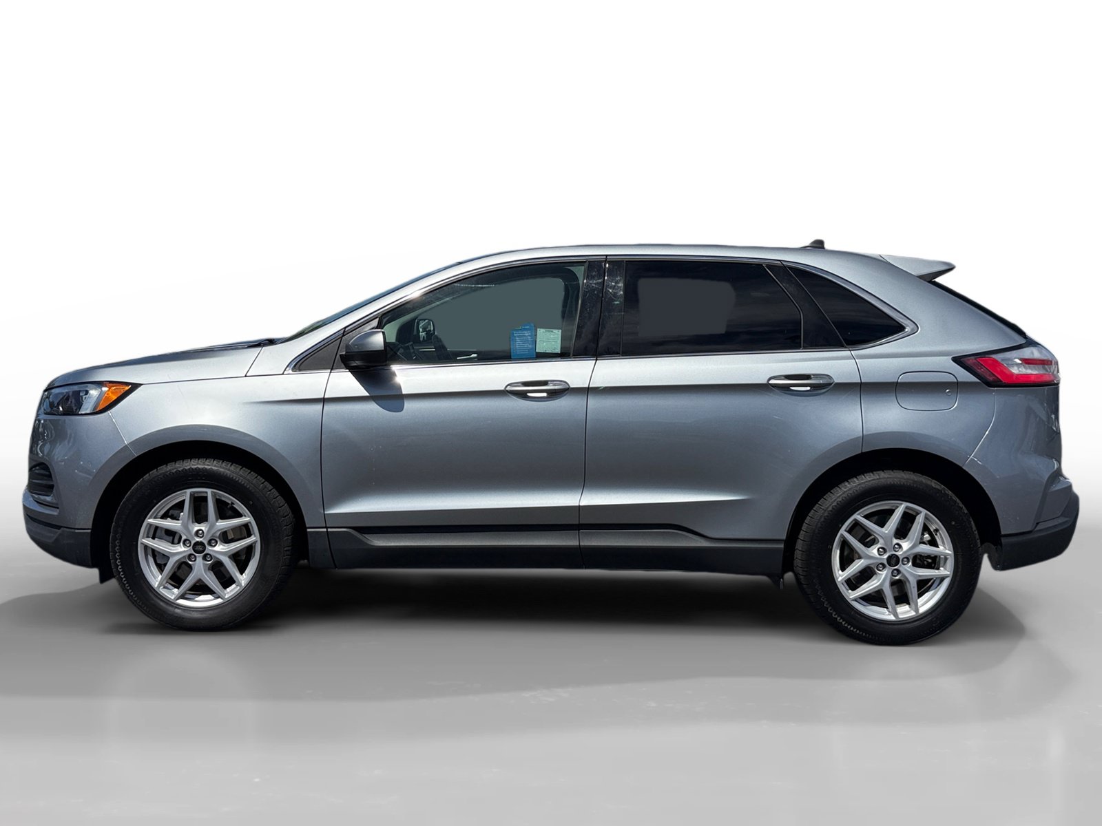 Certified 2024 Ford Edge SEL AWD/4WD image 2