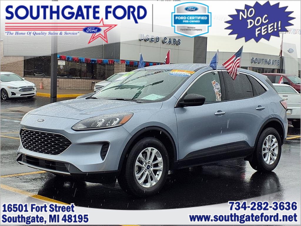 Certified 2022 Ford Escape SE w/ Cold Weather Package