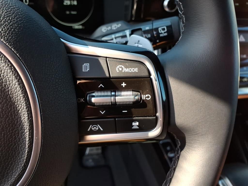 Used 2023 Kia Sorento SX Prestige image 24