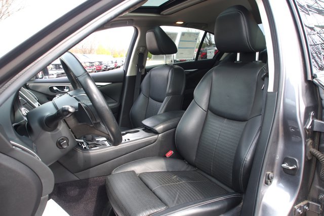 Used 2018 INFINITI Q50 Sport w/ Sensory Package (Sport) image 16