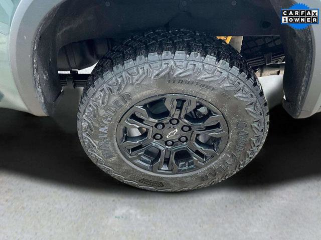 Used 2025 Chevrolet Silverado 1500 ZR2 w/ Technology Package image 29