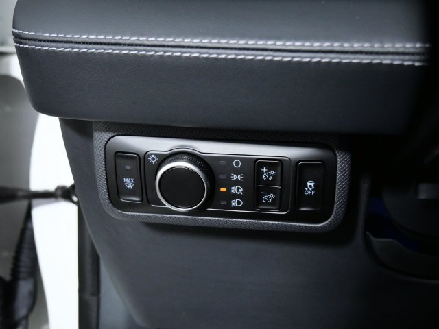 Certified 2023 Ford Mustang Mach-E Premium AWD/4WD image 25