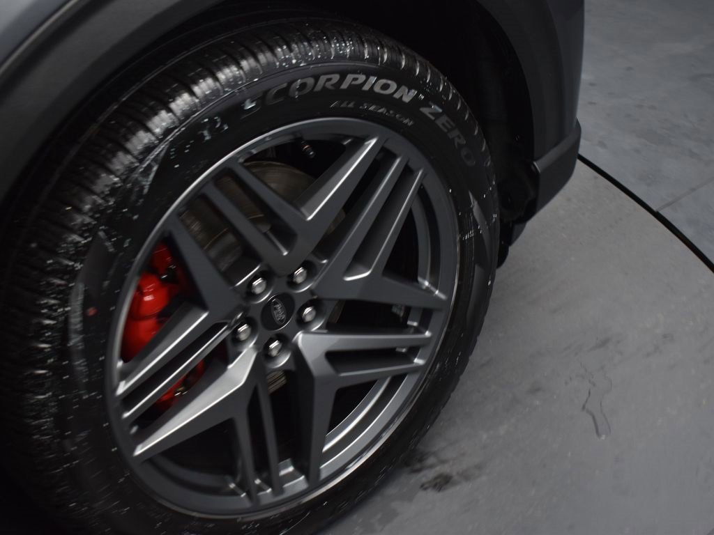 Certified 2025 Ford Explorer ST-Line w/ ST-Line Street Pack image 17