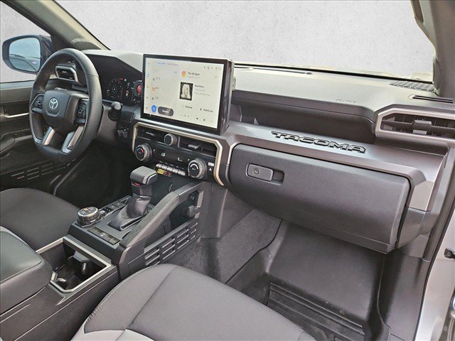 Used 2025 Toyota Tacoma TRD Off-Road w/ TRD Off Road Upgrade Package AWD/4WD image 22