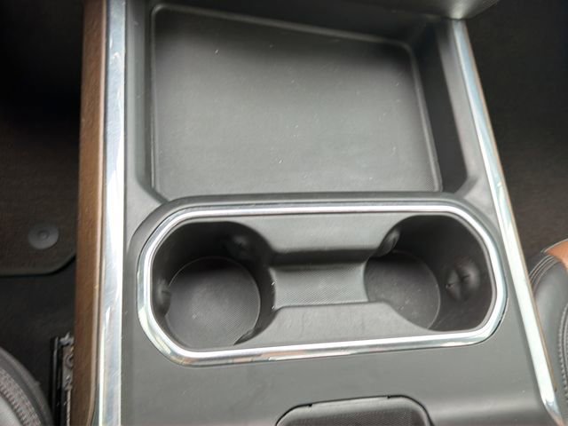 Used 2025 Chevrolet Silverado 3500 High Country w/ High Country Premium Package image 29