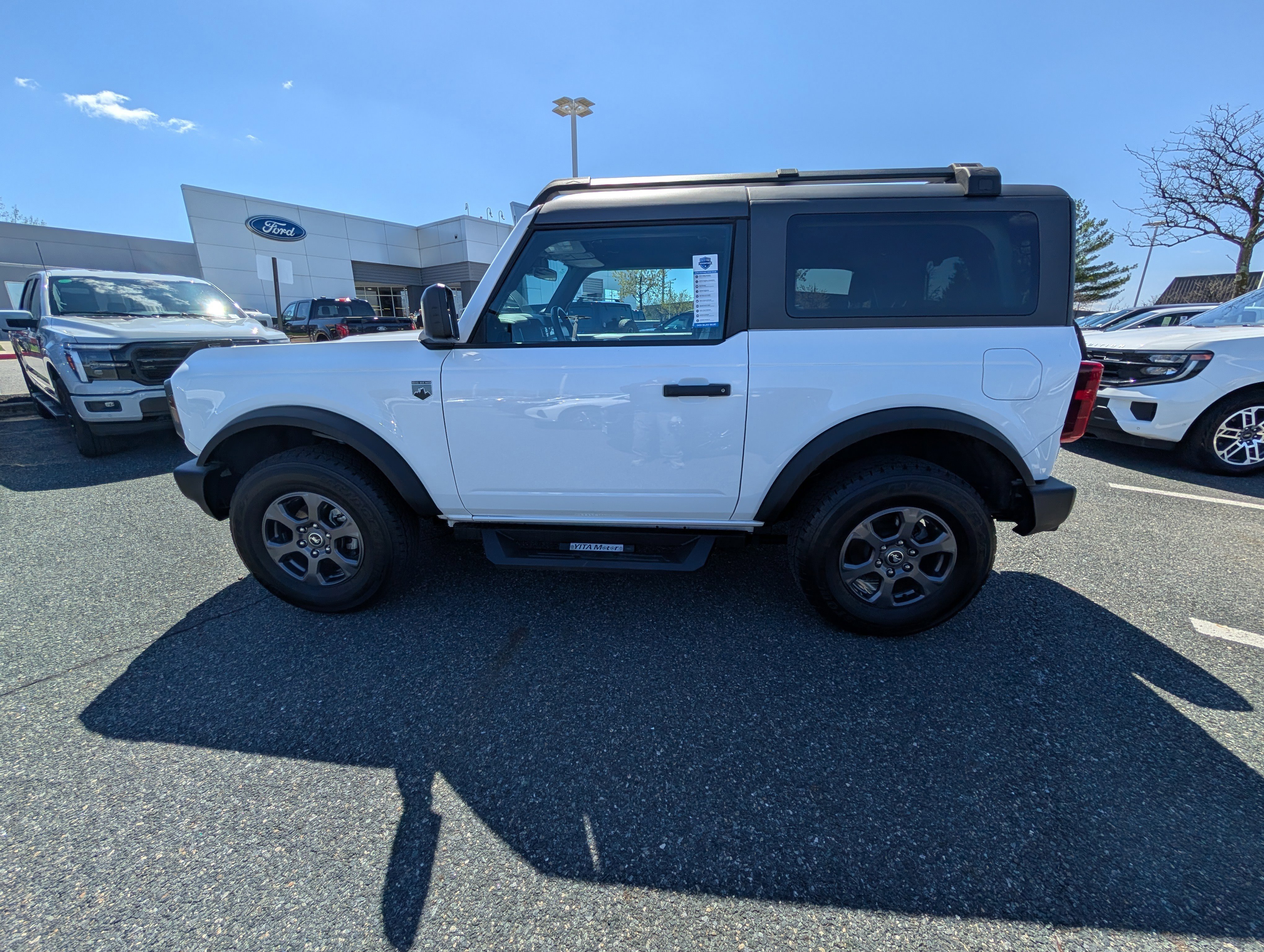 Certified 2024 Ford Bronco Big Bend image 2