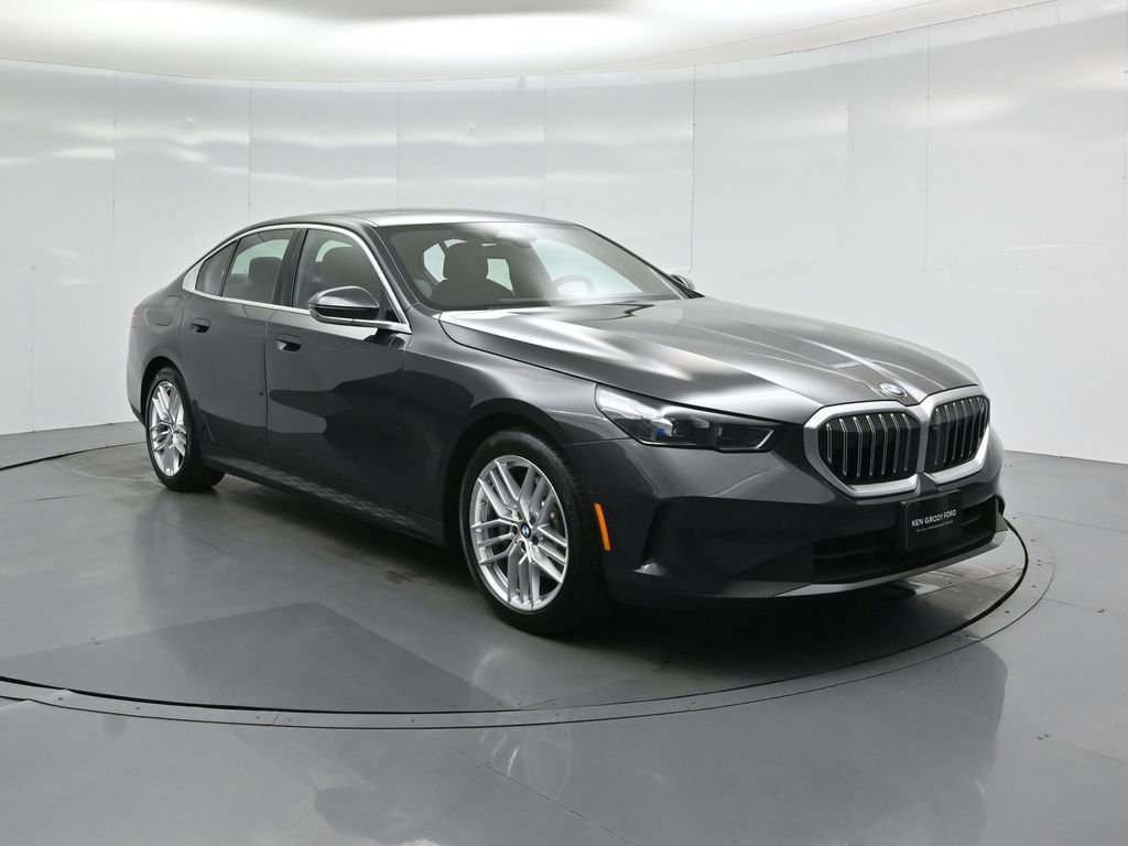 Used 2025 BMW 530i image 7
