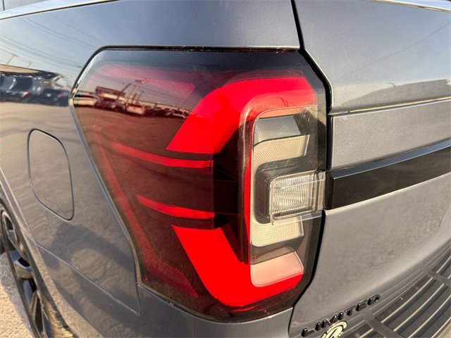 Certified 2023 Ford Expedition Limited image 38