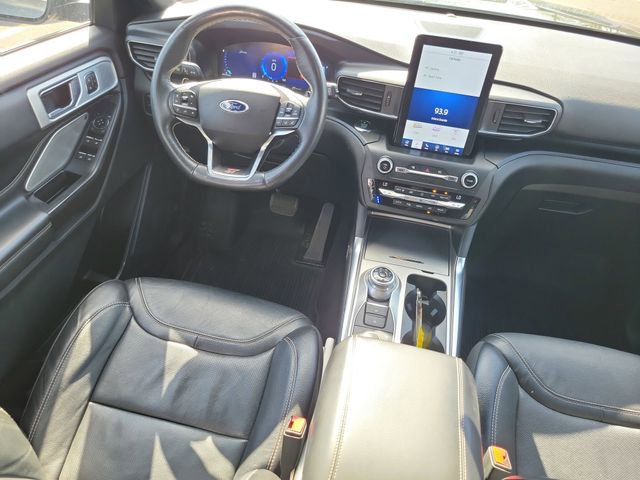 Certified 2020 Ford Explorer ST w/ Premium Technology Package AWD/4WD image 30