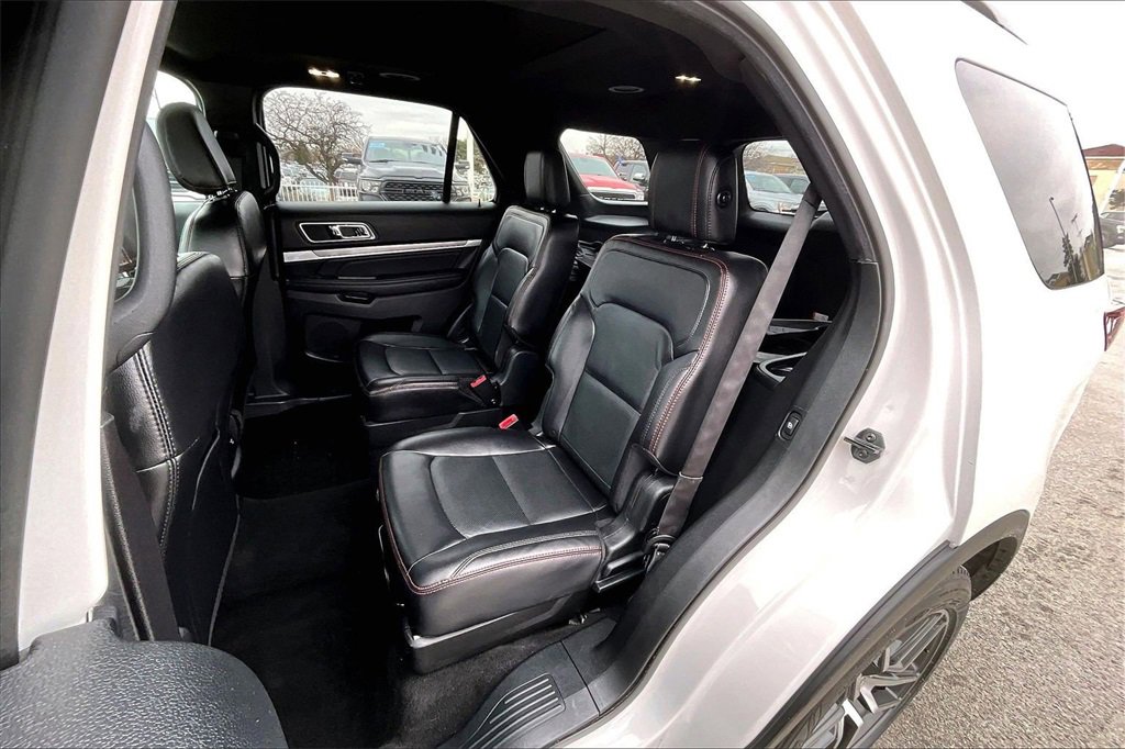 Certified 2019 Ford Explorer Sport w/ Equipment Group 401A image 25