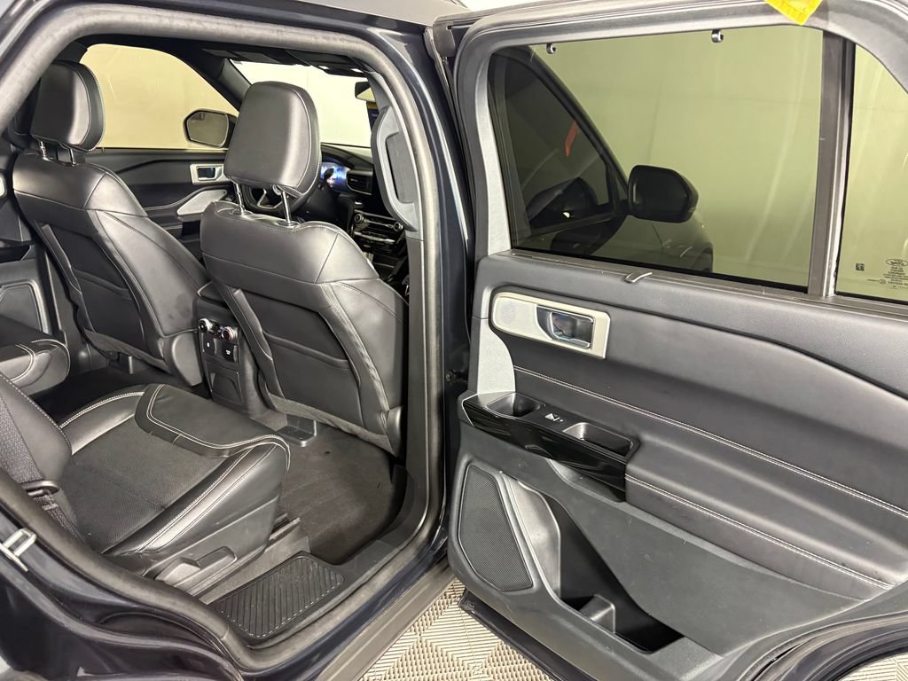Certified 2024 Ford Explorer ST w/ Equipment Group 401A AWD/4WD image 38