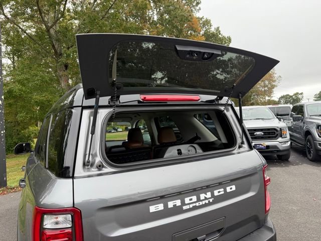 Certified 2023 Ford Bronco Sport Outer Banks w/ Tech Package image 9
