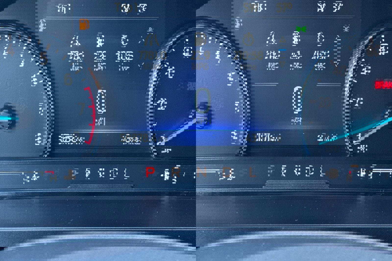 Certified 2022 Ford Explorer XLT w/ Equipment Group 202A image 26