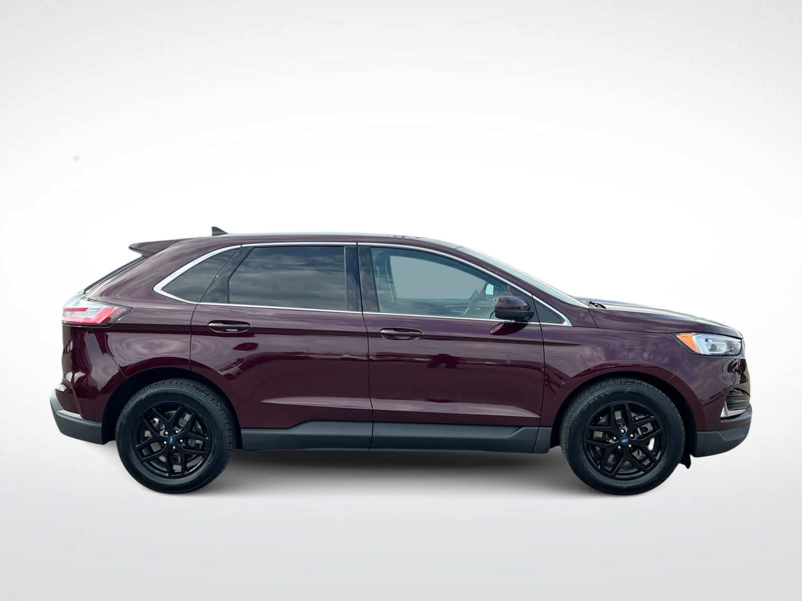 Certified 2021 Ford Edge SEL w/ Convenience Package AWD/4WD image 9