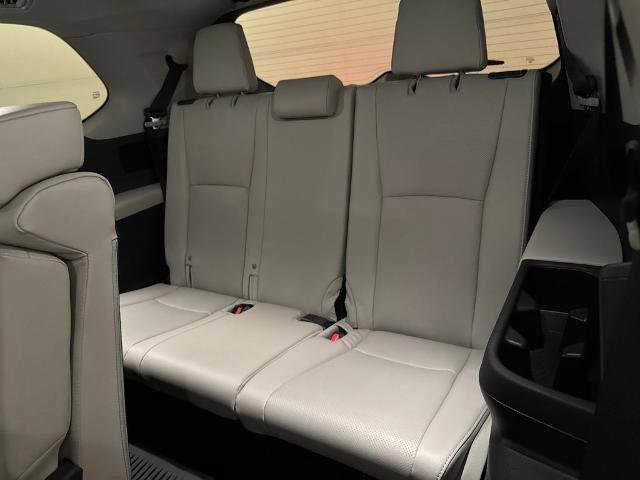 Used 2026 Toyota Grand Highlander FWD image 33