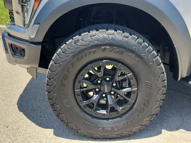 Certified 2023 Ford F150 Raptor w/ Raptor 37 Performance Package AWD/4WD image 8