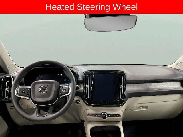Used 2023 Volvo XC40 B5 Ultimate w/ Climate Package AWD/4WD image 7