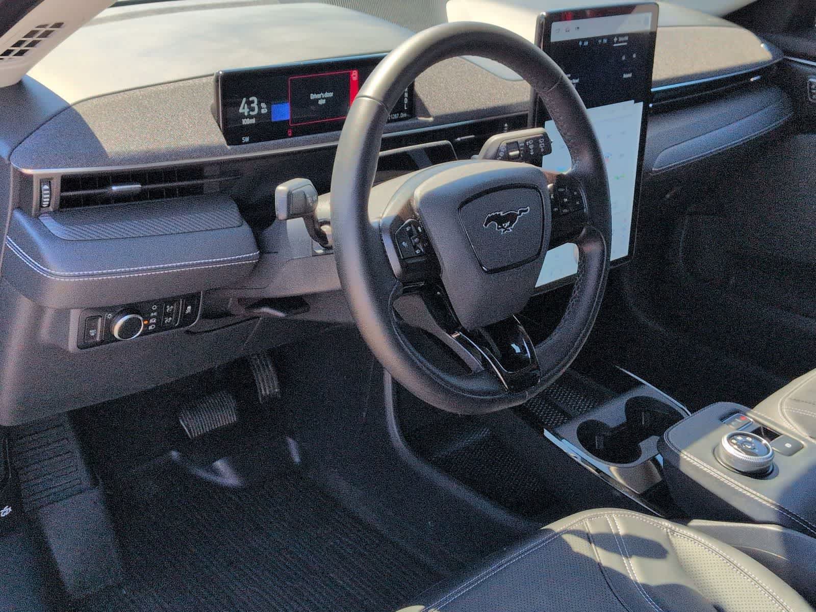 Certified 2024 Ford Mustang Mach-E Premium AWD/4WD image 10
